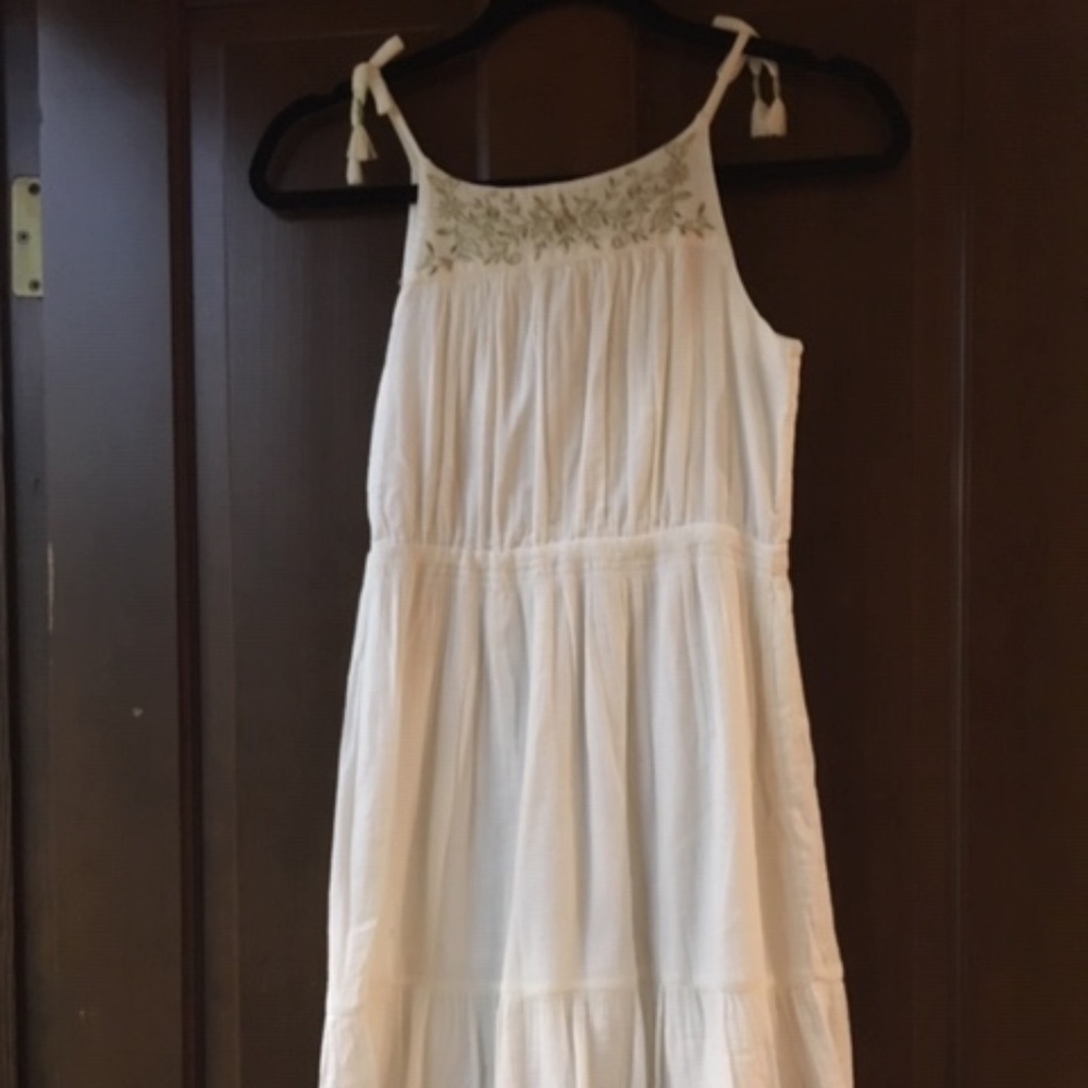 Girls White Dress - Gap Kids size 10 Regular large